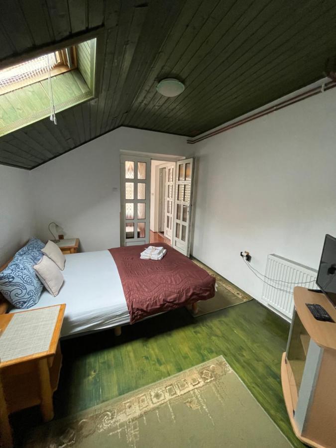 Guest House Luxotel Zrenjanin Extérieur photo